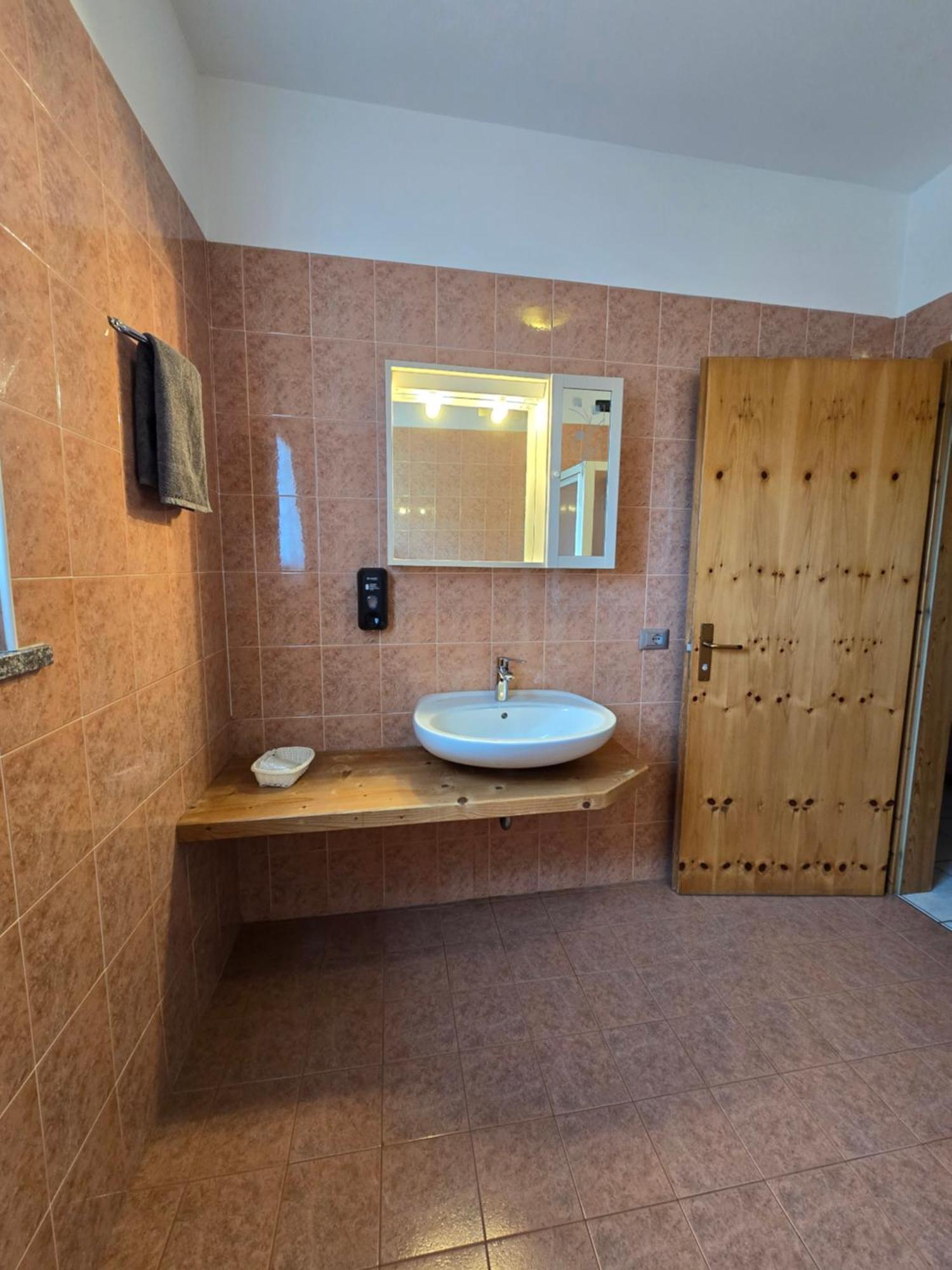 Antico Fienile Agritur Villa Mezzocorona Exteriör bild
