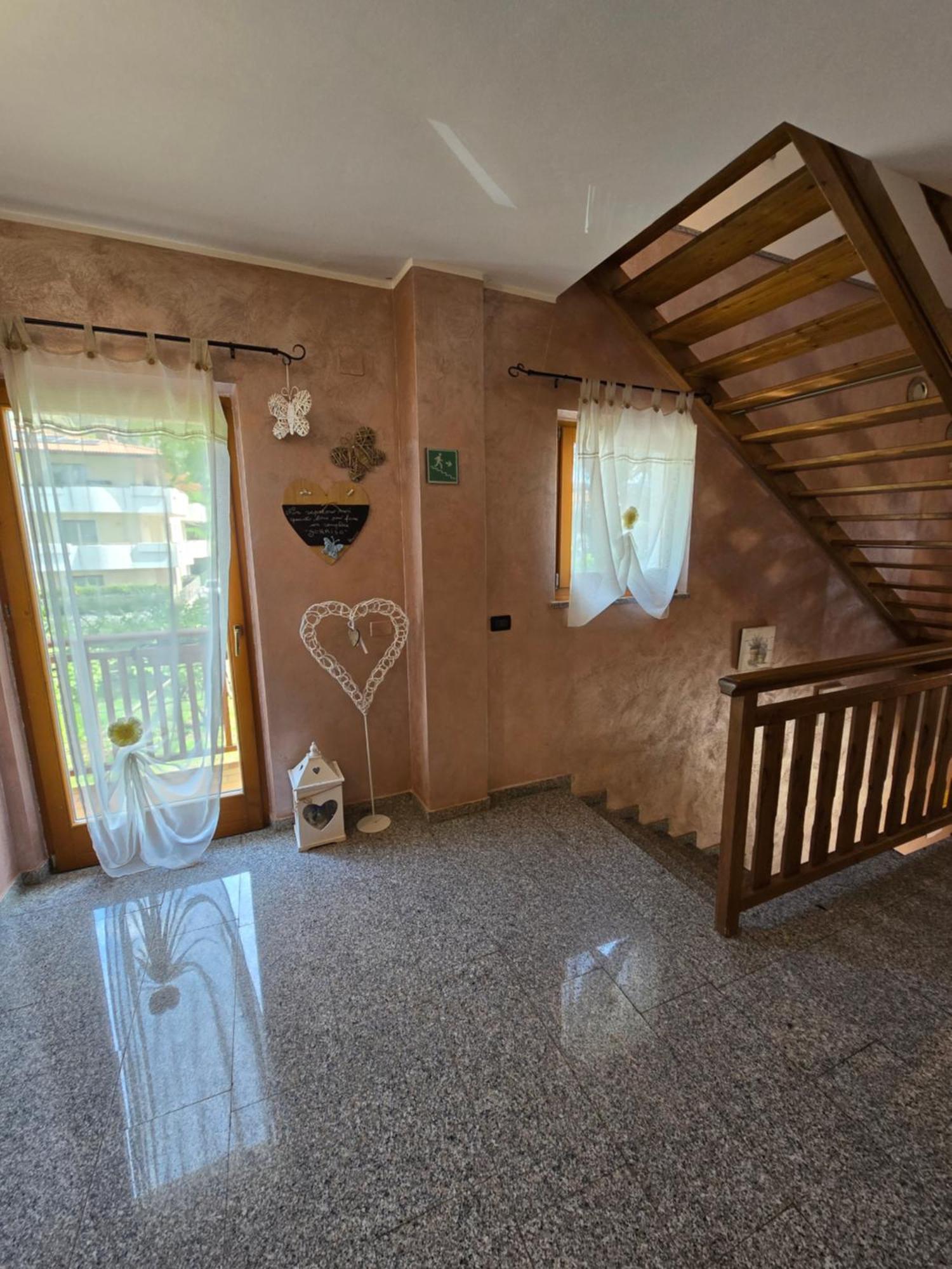 Antico Fienile Agritur Villa Mezzocorona Exteriör bild
